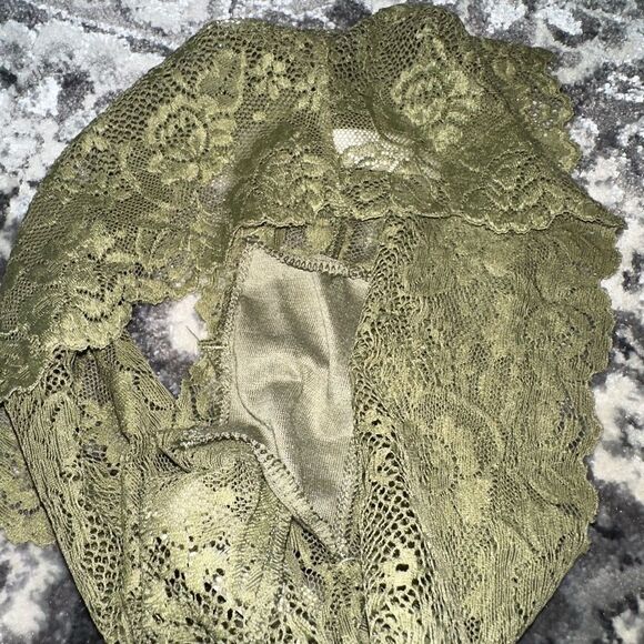 NWT Sofra (Medium) Brand New Green Lace Cheeky Undies - Picture 4 of 6